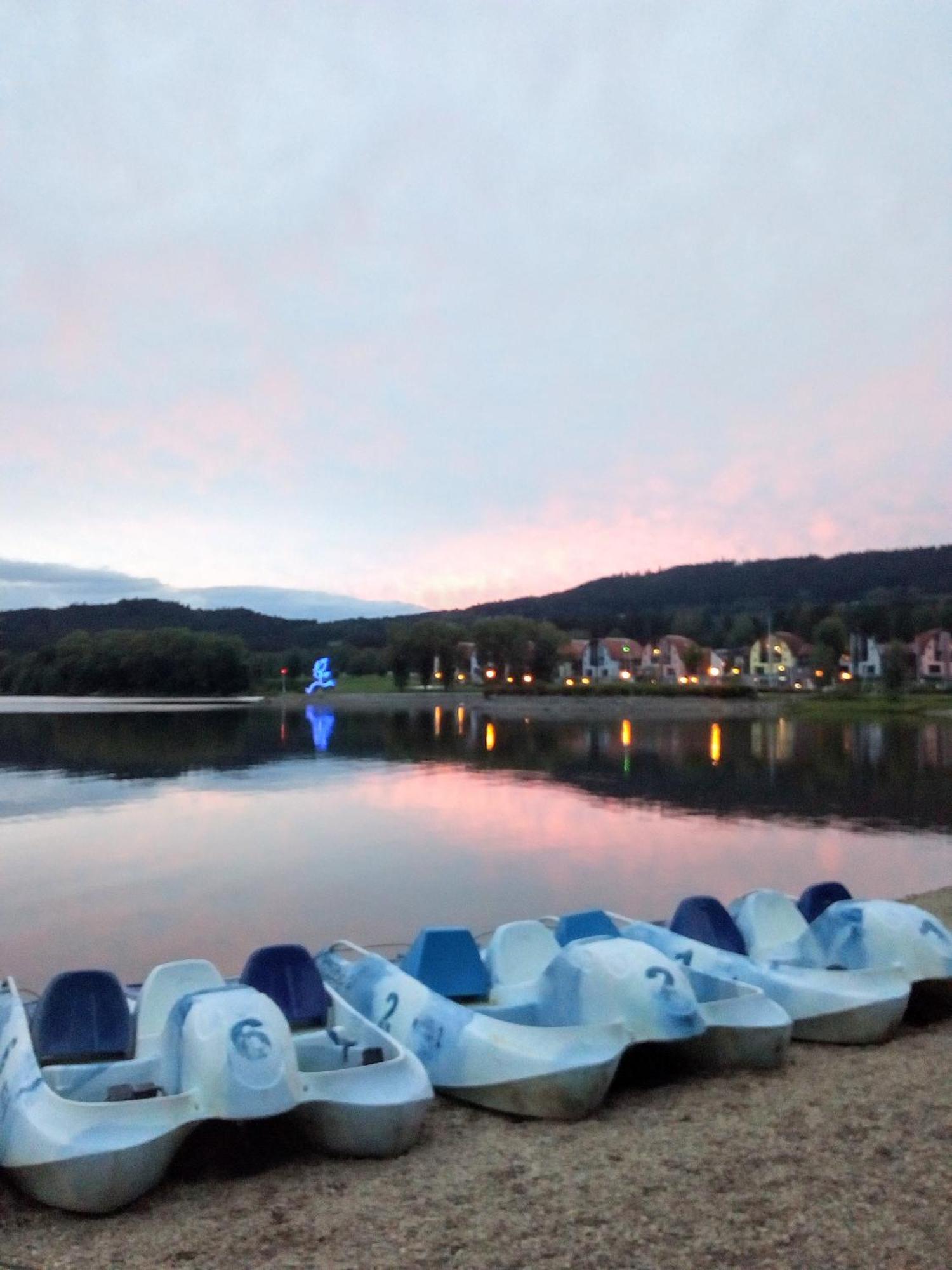 Apartman Leo Nr. 8 Lipno Nad Vltavou Exterior photo